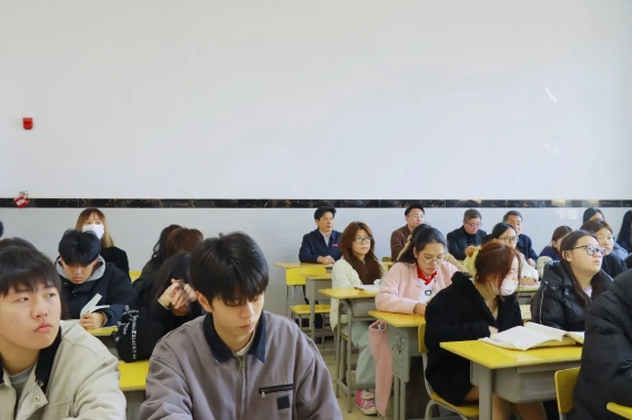 正在上传...