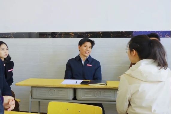 正在上传...
