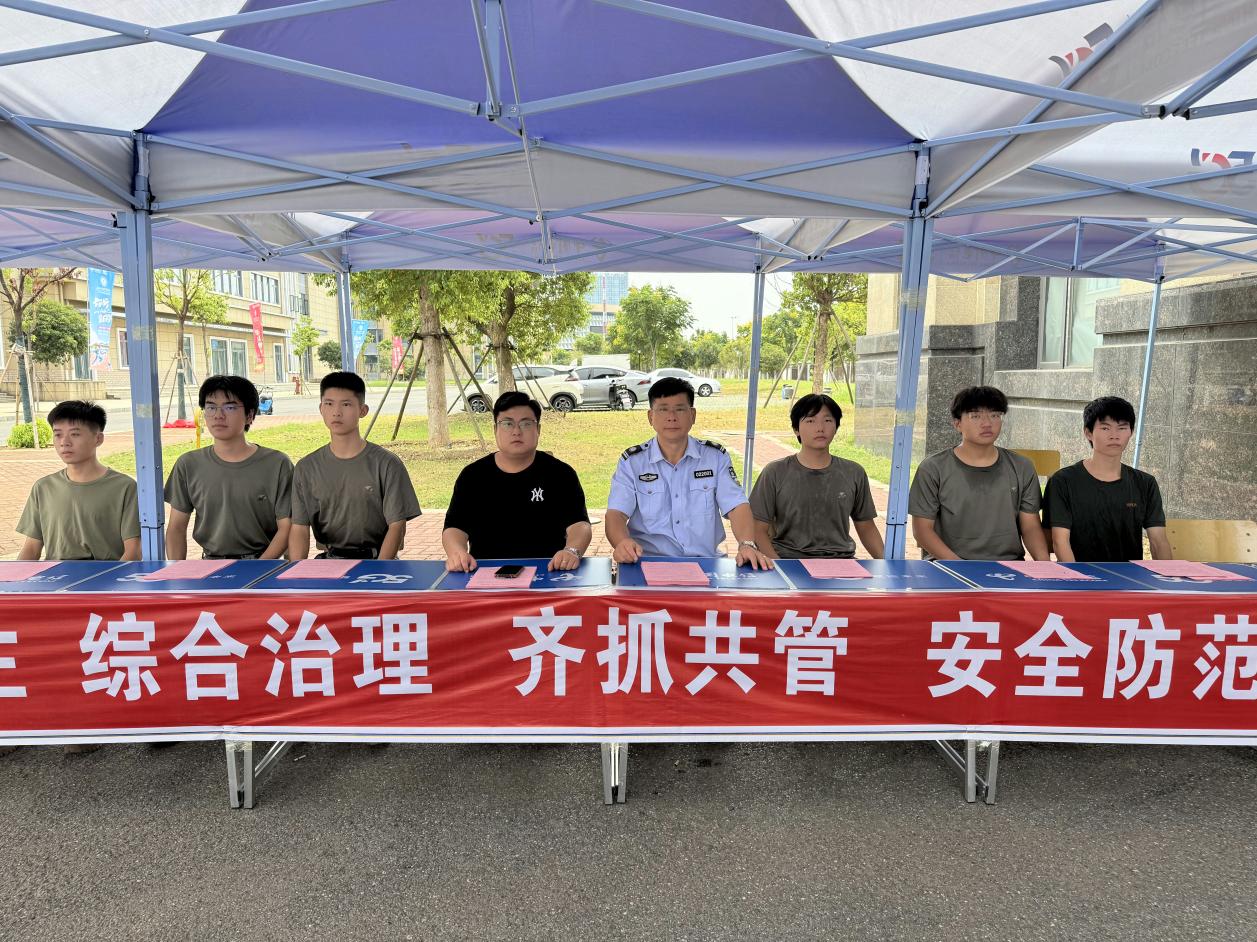 正在上传...