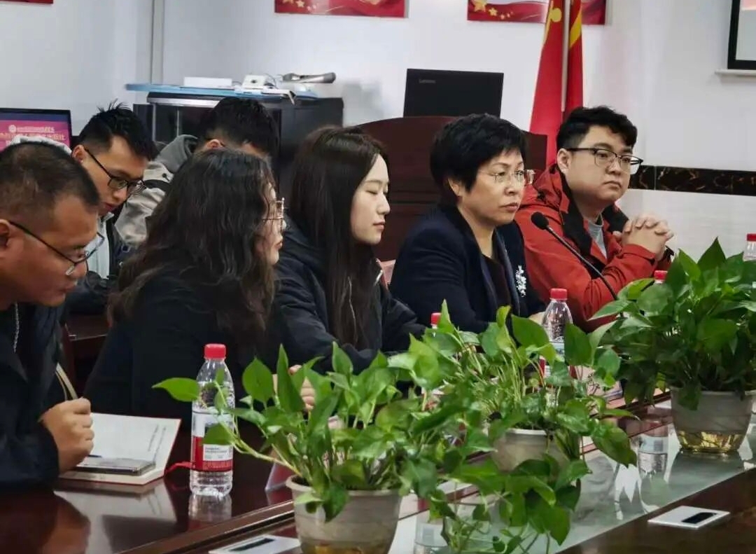 正在上传...