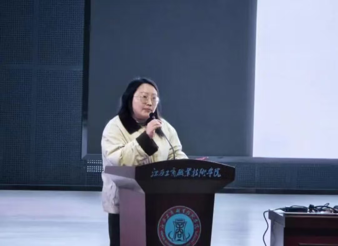 正在上传...