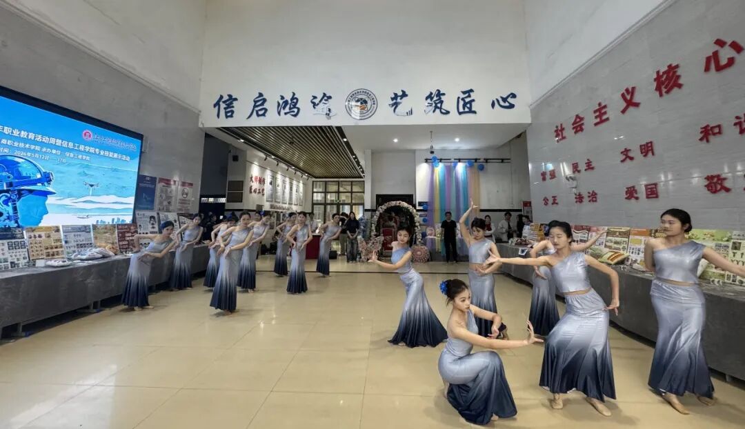 正在上传... 正在上传...