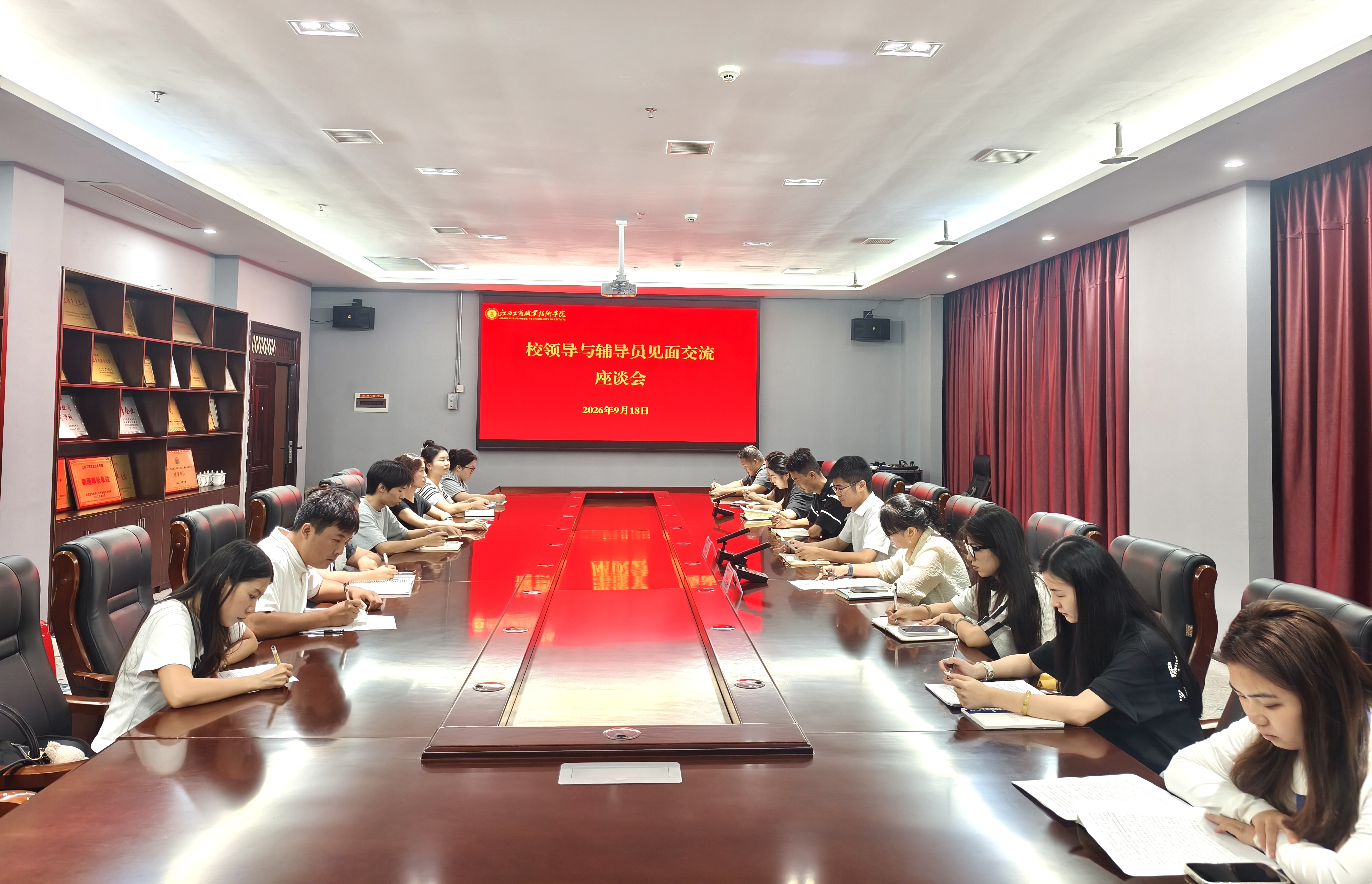 正在上传... 正在上传...